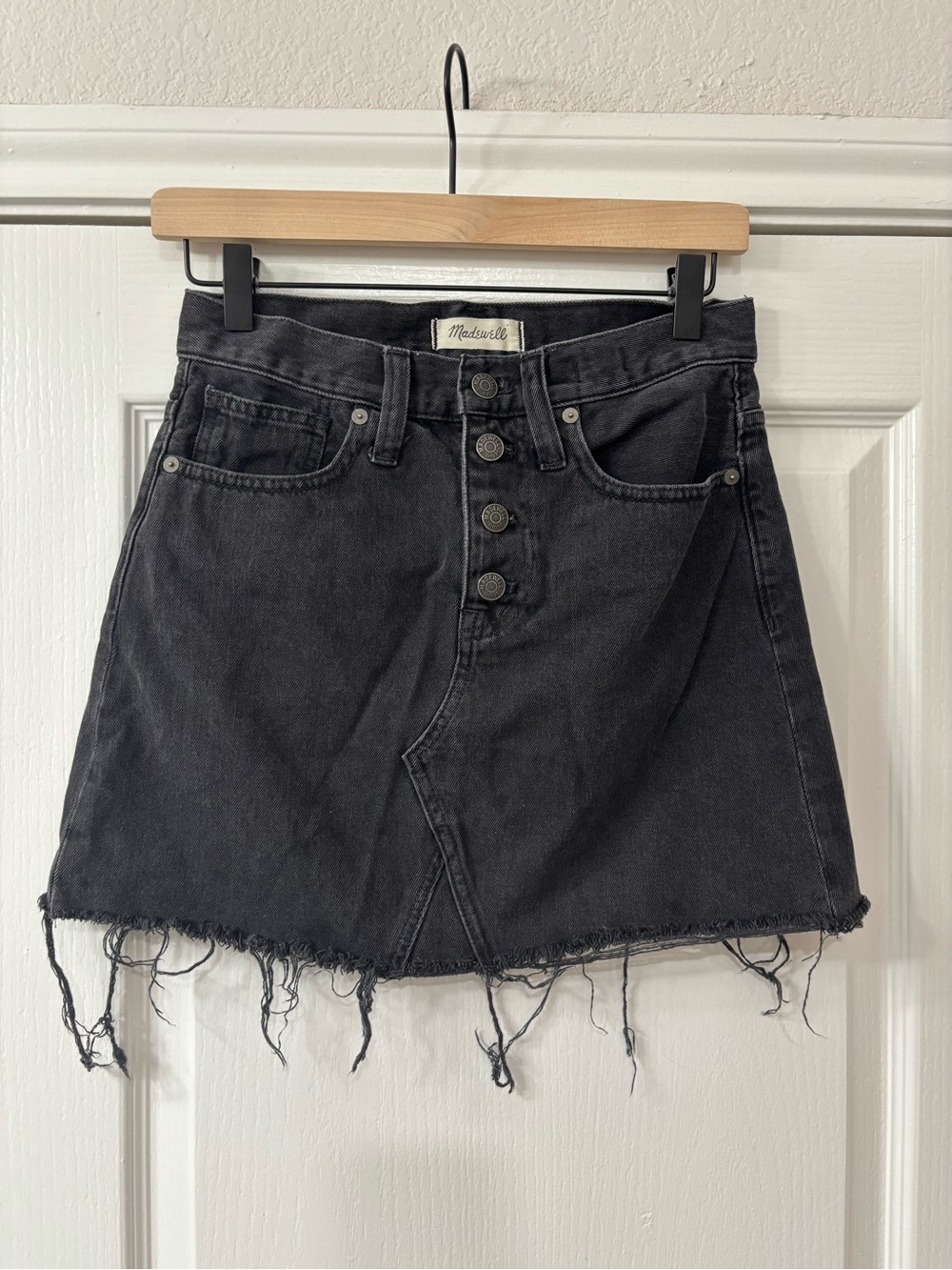 Madewell Black Button-Front Frayed Hem Mini Skirt